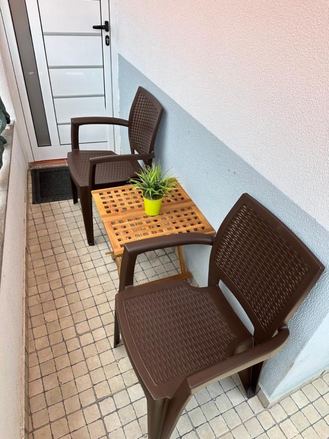 ריביירה בראבה 2 Bed Room Apartment , Sea View, 10 Minutes Walk To The Beach מראה חיצוני תמונה